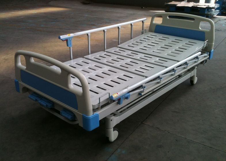 Vier Bett des Kurbel-Antirost behandeltes manuelles Krankenhaus-ICU mit CPR-Funktion